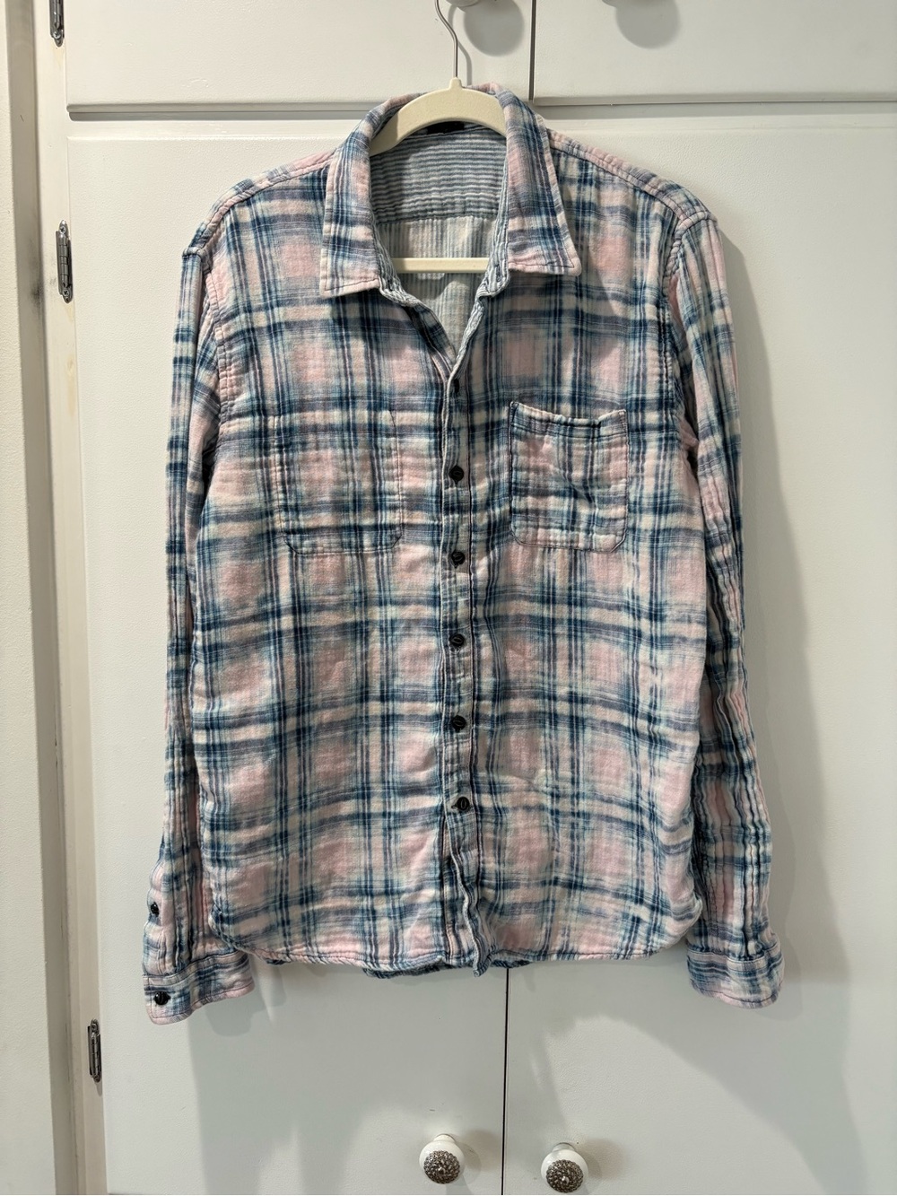 John Varvatos Pink and Blue Plaid Casual Button-Down Shirt L